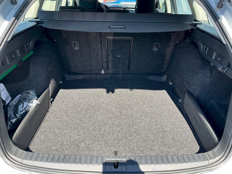 Škoda Octavia (2023) 1.5 TSI 110kW Style Combi - fotka 16 z 27