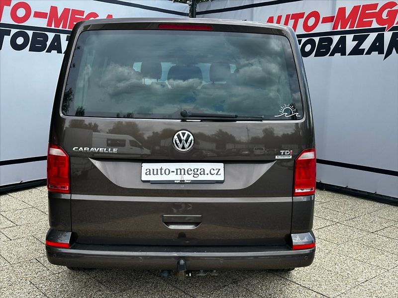 Volkswagen Caravelle 2.0TDI 110kW DSG - fotka 7 z 38