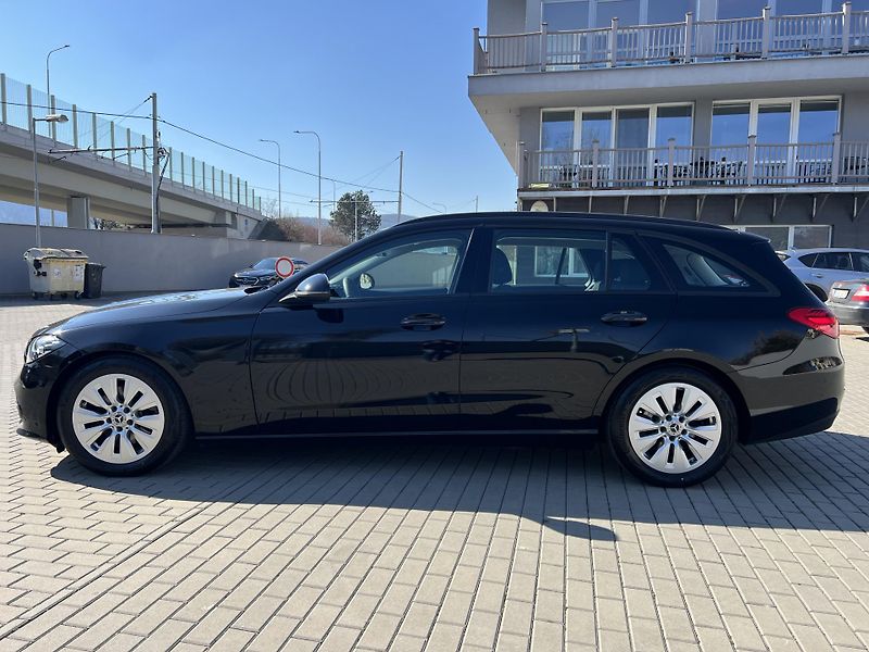 Mercedes-Benz Třídy C 220d T led kamera ACC - fotka 6 z 21
