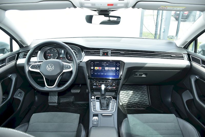 Volkswagen Passat (2023) ELEGANCE 2,0 TDI 110kW DSG - fotka 5 z 35