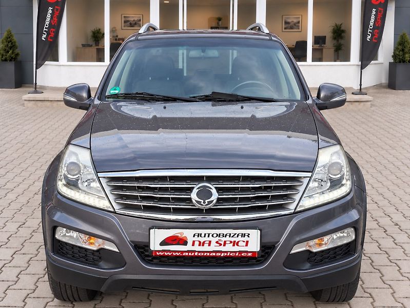 SsangYong Rexton (2015) RX200E-XDI 114kW 6MAN -TAŽ.ZAŘ - fotka 3 z 33
