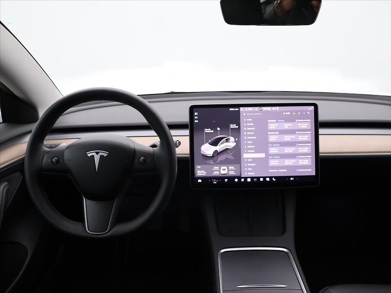 Tesla Model 3 Long Range 79kWh DPH - fotka 22 z 30