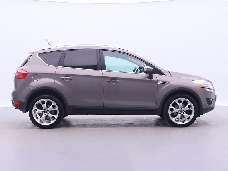 Ford Kuga 2,0 TDCI 103kW AWD Titanium - fotka 8 z 36