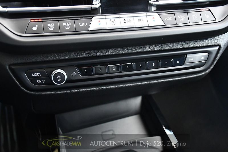 BMW Řada 2 218D M-SPORT ČR TAŽNÉ 1M HUD - fotka 30 z 50
