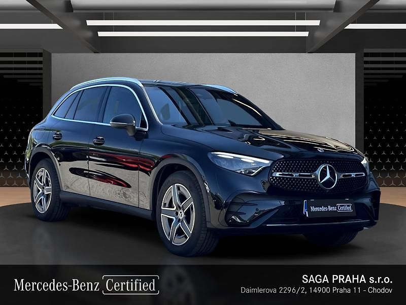 Mercedes-Benz GLC SUV 220d 4MATIC AMG Line - fotka 8 z 18