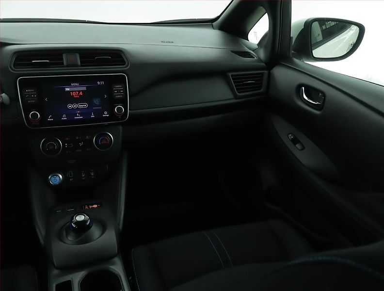 Nissan Leaf (2022) 40 kWh, SoH 91%, Automat - fotka 8 z 17