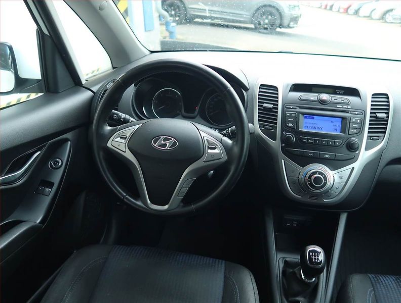 Hyundai ix20 (2016) 1.4 CRDi - fotka 7 z 14