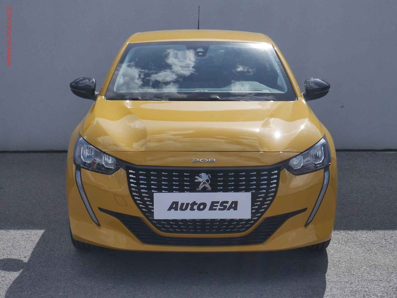 Peugeot 208 (2022) 1.2PT, 1.maj,ČR, Active - fotka 2 z 15