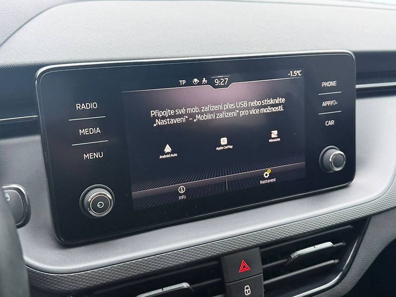 Škoda Kamiq Ambition 1,0 TSI 70 kW 5° MP - fotka 23 z 28