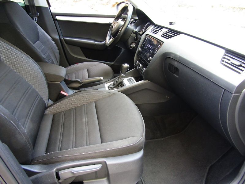 Škoda Octavia (2019) 1.5 TSI 110kW DSG - fotka 27 z 40