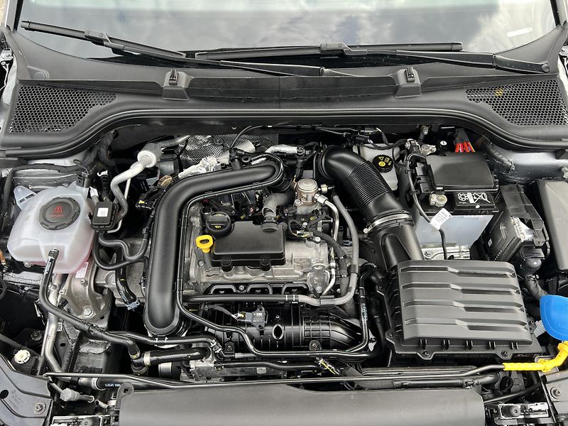 Škoda Scala Selection 1.0TSi DSG KAMERA ČR - fotka 38 z 45