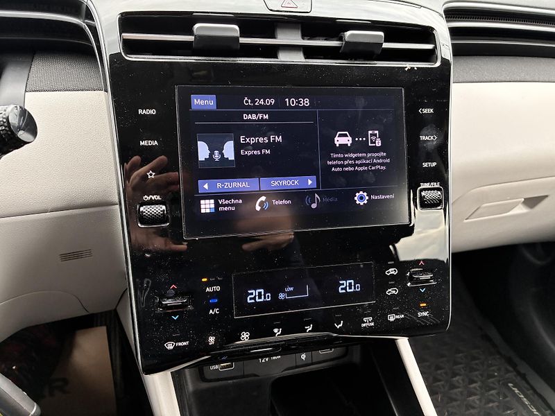 Hyundai Tucson 1.6T-GDi 110kW SMART AUTOMAT - fotka 18 z 31