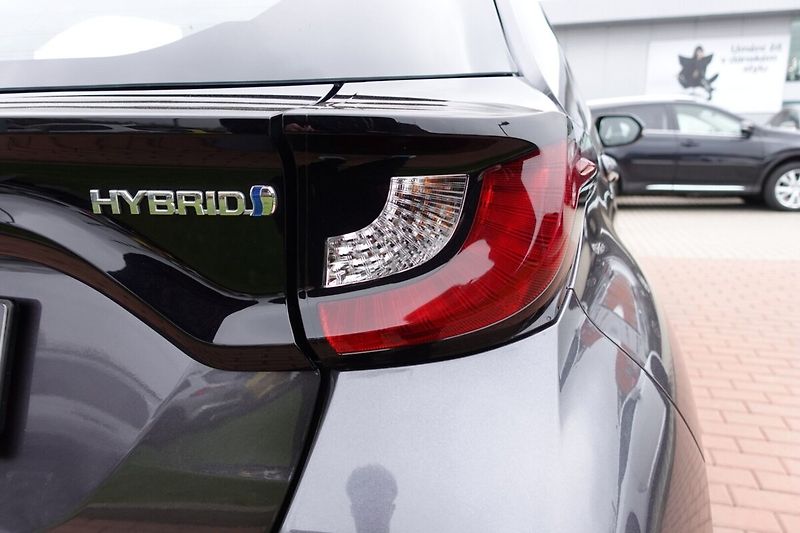 Peugeot 5008 (2018) 1,6HDi A/T 7míst Allure - fotka 30 z 37