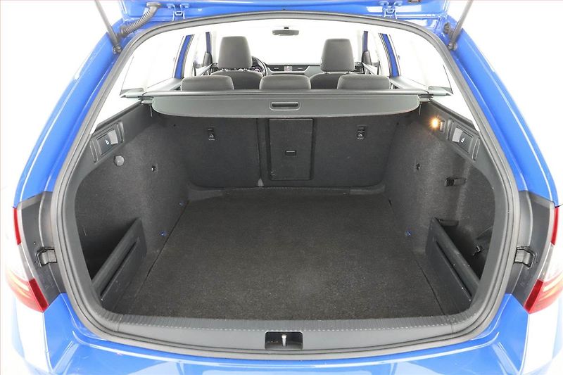 Škoda Octavia (2018) Style 1.5 TSI, Automat - fotka 11 z 15