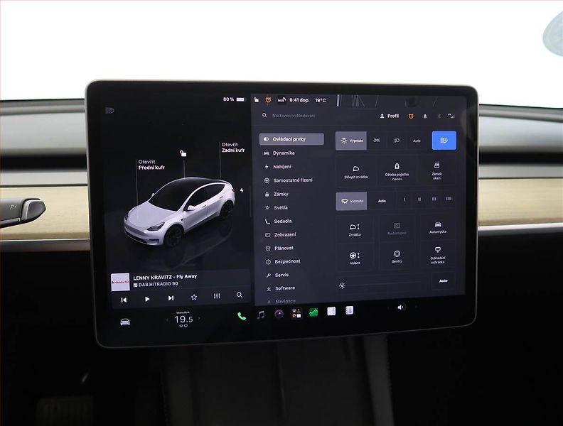 Tesla Model Y (2023) RWD LFP 60kWh, SoH 97% - fotka 19 z 33
