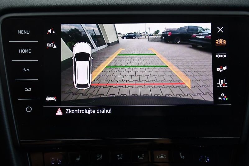 Škoda Octavia 2.0TDi STYLE VIRTUAL ACC ČR - fotka 45 z 54