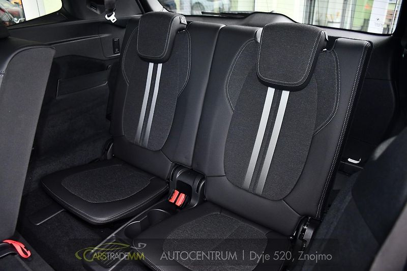 BMW Řada 2 216d GRAN TOURER ČR 1.MAJ 7MÍS - fotka 15 z 57
