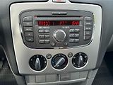 Ford Focus 1.6 i 74 KW - náhled 14