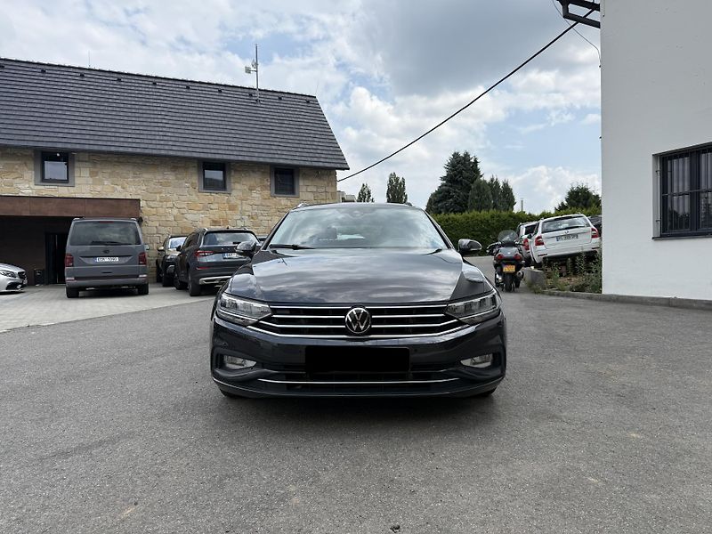 Volkswagen Passat Variant 1.5 TSI 110 kW - fotka 2 z 26