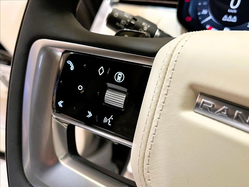 Land Rover Range Rover (2026) 3,0 D350 AUTOBIOGRAPHY SWB - fotka 13 z 47