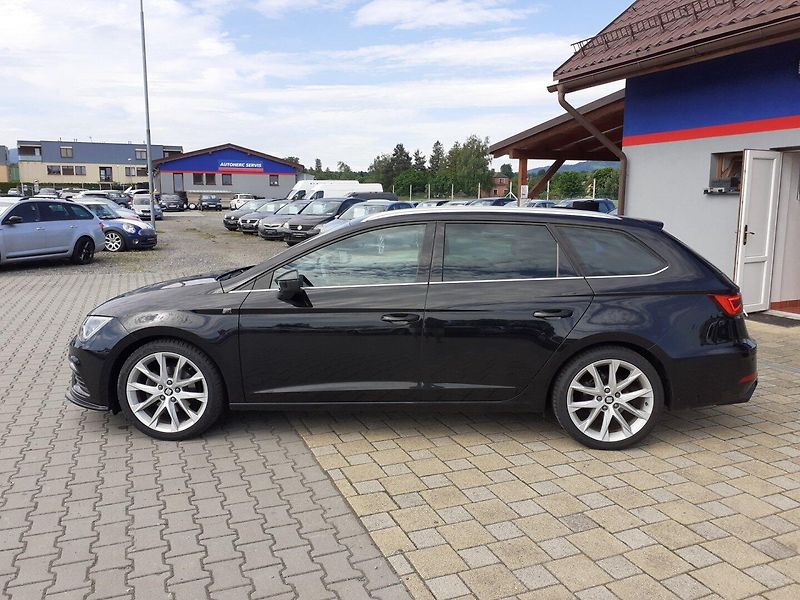 Seat Leon (2018) 1.4 TSi FR 110Kw - fotka 6 z 49