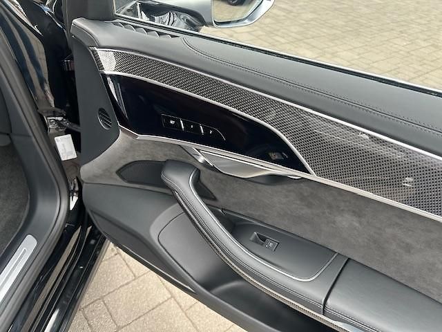 Audi S8 (2020) S8 4.0 TFSI quattro - fotka 29 z 31