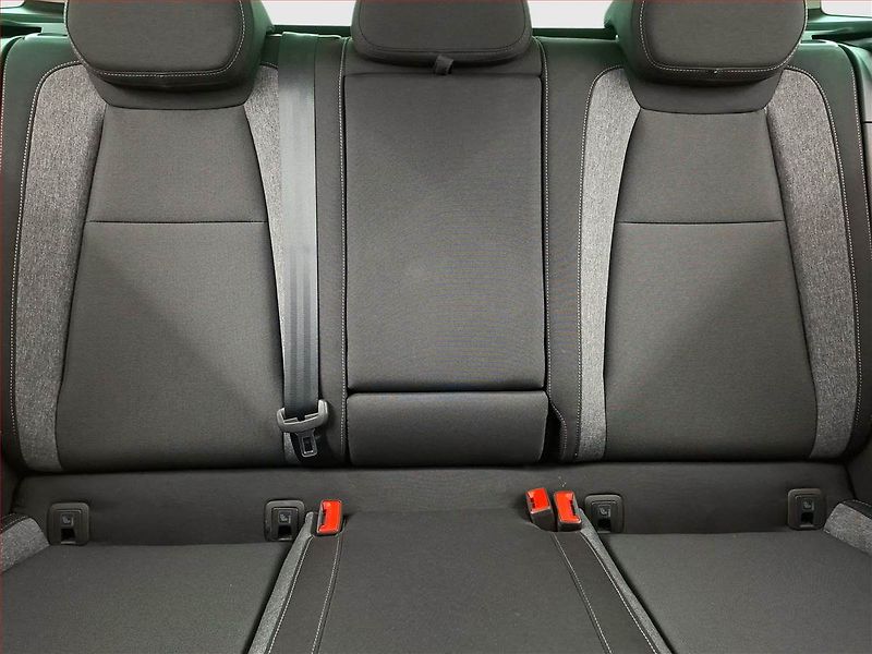 Škoda Karoq (2020) 2.0 TDI - fotka 10 z 19