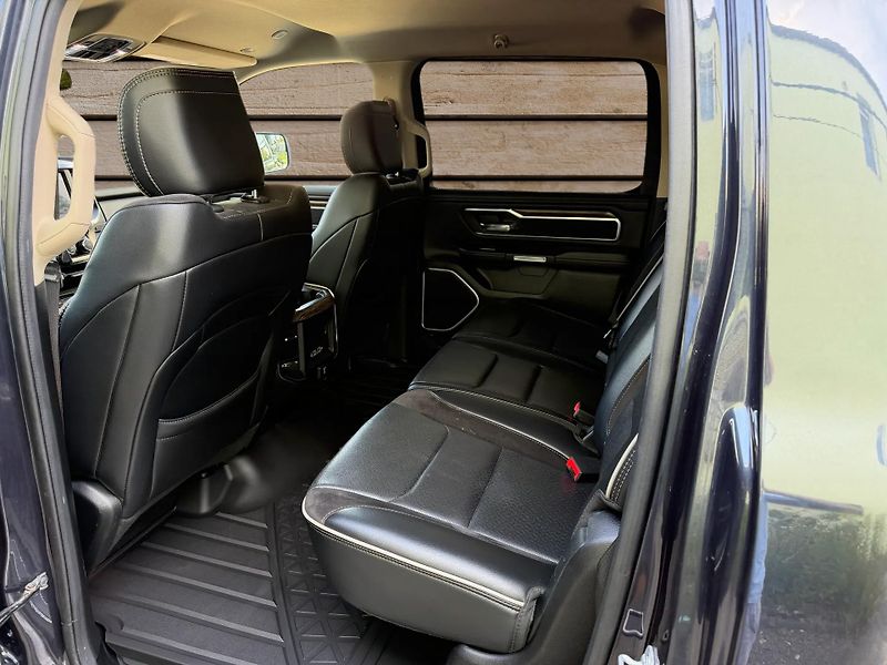 Dodge RAM (2019) +LPG+DPH+LARAMIE+ROUGH COUNTRY - fotka 14 z 23