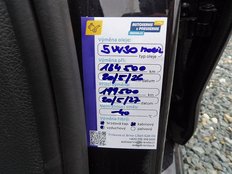 Volkswagen Golf 1.6TDI 85kW DSG Navi PDC - fotka 27 z 29