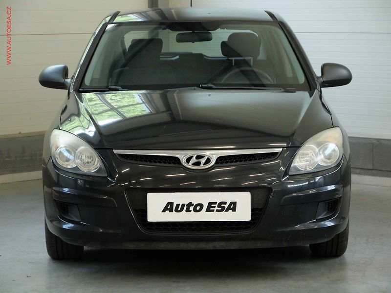 Hyundai i30 (2009) 1.4i, ČR, STK2/28 - fotka 2 z 20
