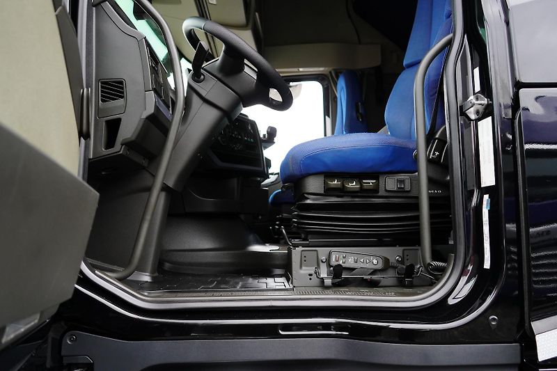 Volvo FH (2021) 460 / I – SAVE / FIRANKA / ACC - fotka 27 z 44