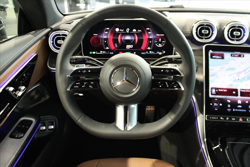 Mercedes-Benz CLE 300e AMG Line Premium Plus MBU - fotka 17 z 42