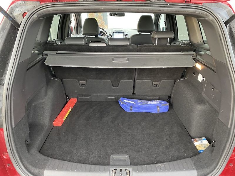 Ford Kuga 2.0TDCi, ČR, ST Line, 4x4 - fotka 27 z 28
