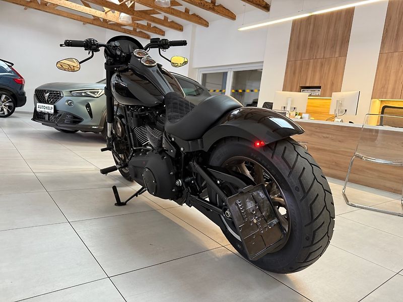 Harley-Davidson FXLRS Low Rider S (2020) - fotka 5 z 17