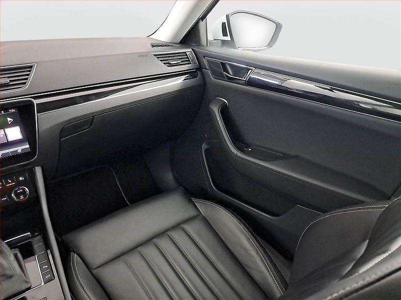 Škoda Superb (2020) Laurin&Klement 2.0 TDI - fotka 8 z 21