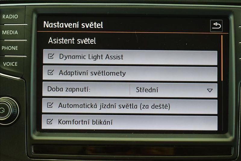 Volkswagen Tiguan 2,0 TDI, DSG,Head Up,Virtual, - fotka 30 z 55