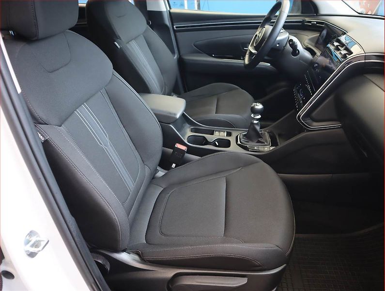 Hyundai Tucson (2021) Style 1.6 T-GDI - fotka 9 z 22