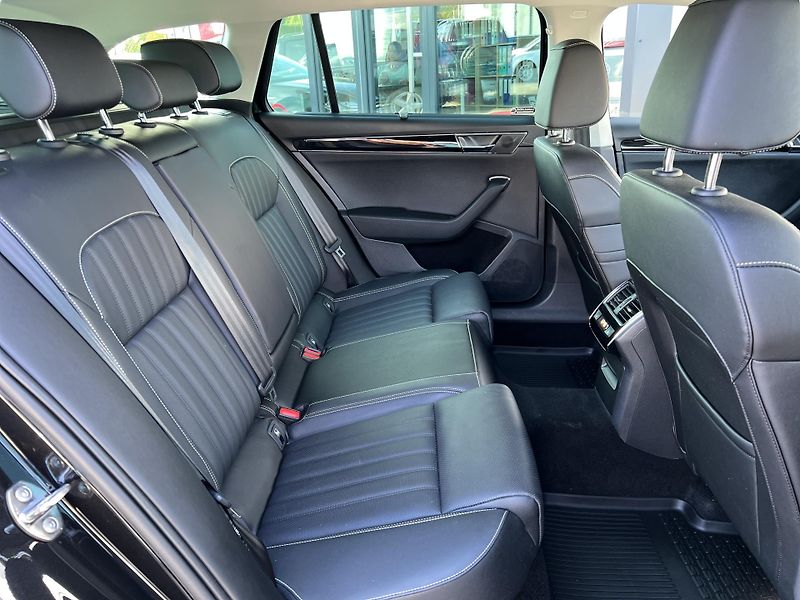 Škoda Superb L&K 2.0TDi 110kw ČR 1.MAJ. DPH - fotka 39 z 55