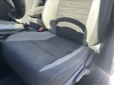 Toyota Auris 1,8 E-CVT Hybrid CZauto 1maj D - náhled 25