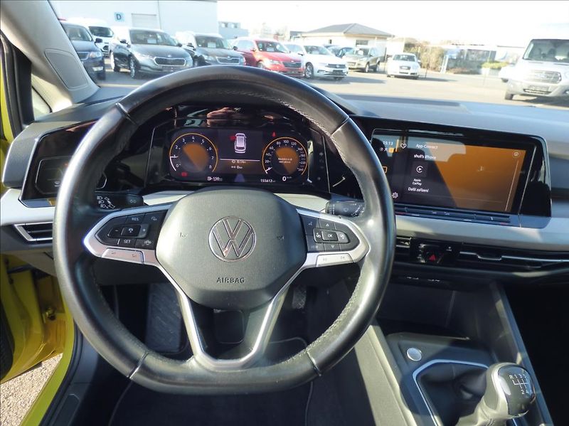 Volkswagen Golf 1,0 TSI Virtual Cockpit  Life - fotka 24 z 49