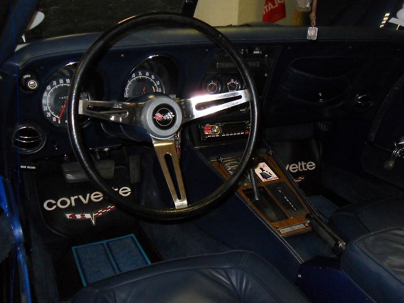 Chevrolet Ostatní (1973) Corvette 5,7 V8 REZERVACE - fotka 14 z 22