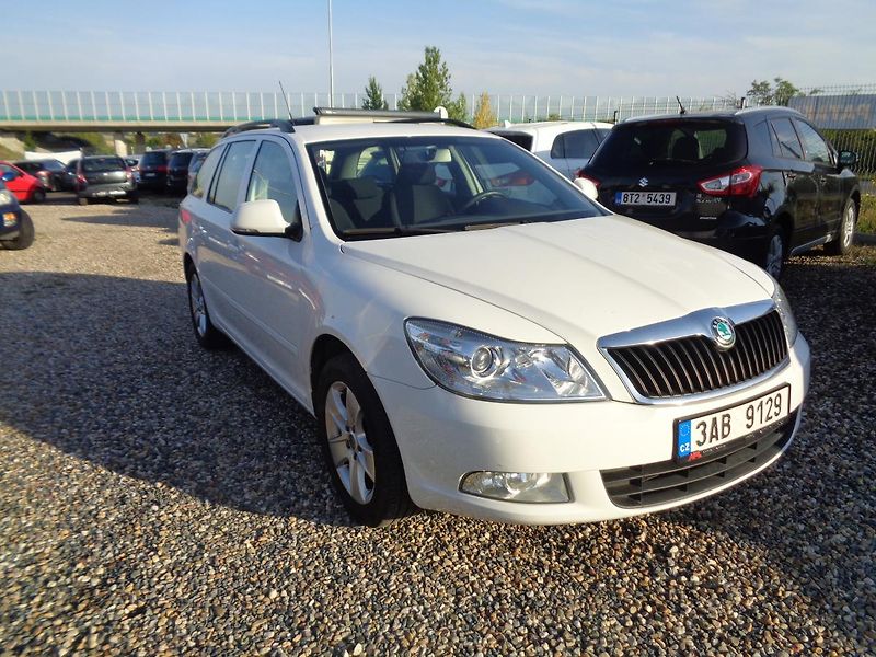 Škoda Octavia 2,0 TDI - fotka 1 z 12