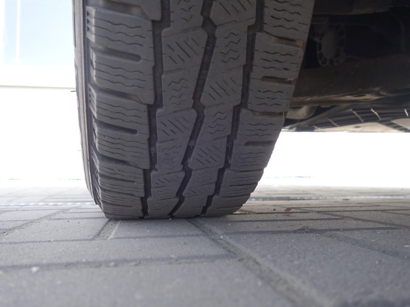 Volkswagen Crafter (2024) 2,0TDI MAXI Long,chladící vest - fotka 13 z 27
