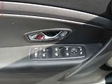 Renault Fluence (2013) 1.6i, 1.maj,ČR, AC, tempo - náhled 11