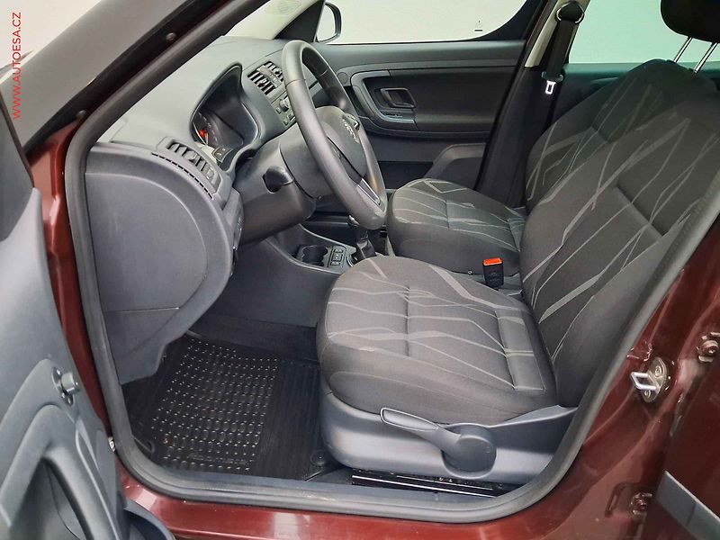 Škoda Roomster (2014) 1.2 TSi, Fresh, park.čidla - fotka 9 z 16