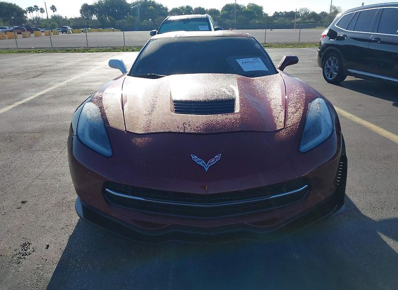 Chevrolet Corvette (2017) Auto na cestě - fotka 10 z 12