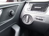 Škoda Rapid (2016) 1.4 TDI 66kW 5dv - náhled 30