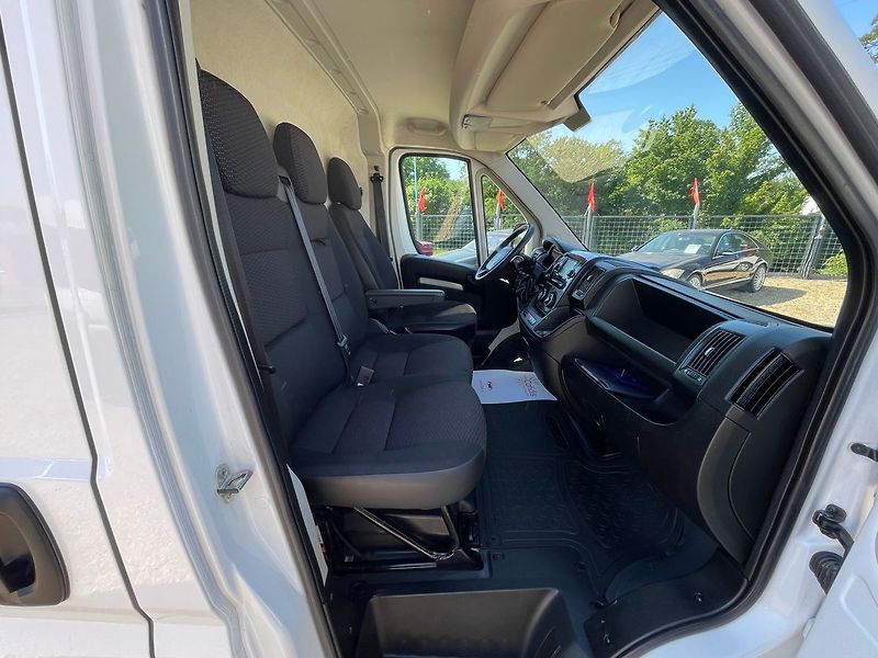 Peugeot Boxer 2.2bHDi 88kW*ZADÁNO* - fotka 18 z 25