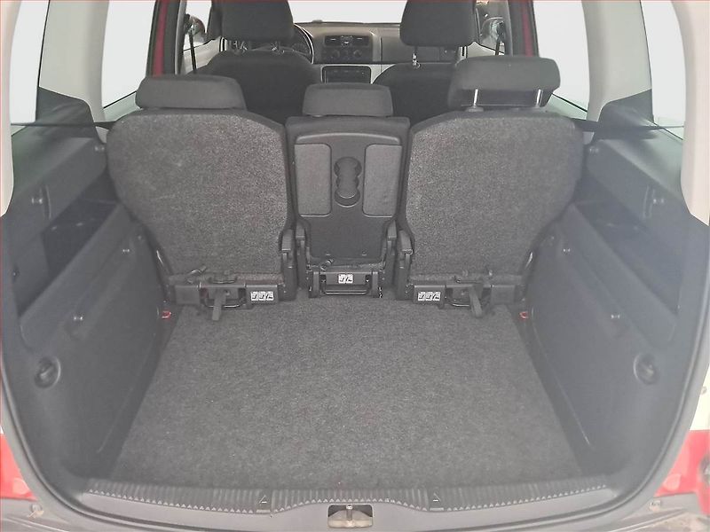 Škoda Roomster (2010) Scout 1.6 TDI, Eko.zaplacen - fotka 14 z 16
