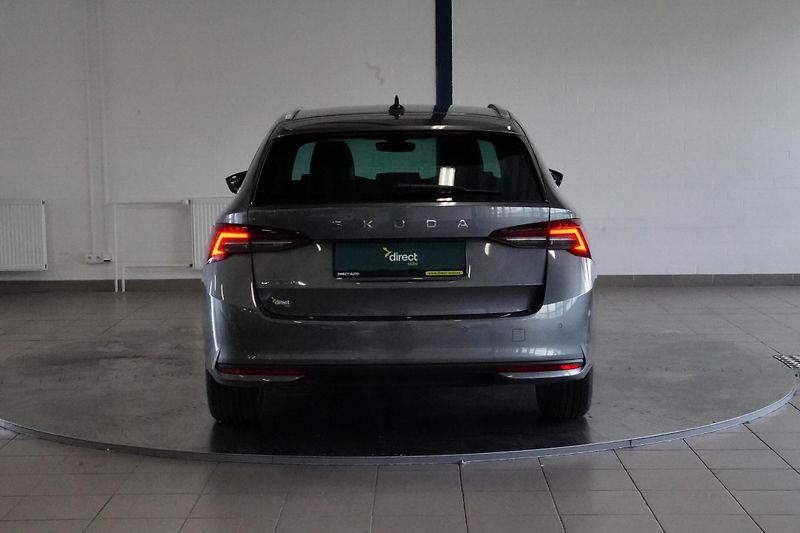 Škoda Octavia - fotka 6 z 15